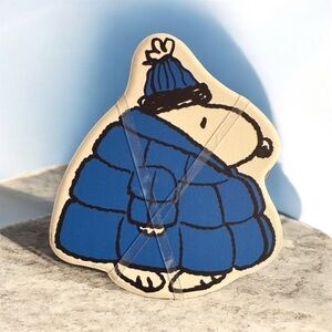 NEW Peanuts Puffer Coat Snoopy set of 4 ceramic cup coasters Blue Red